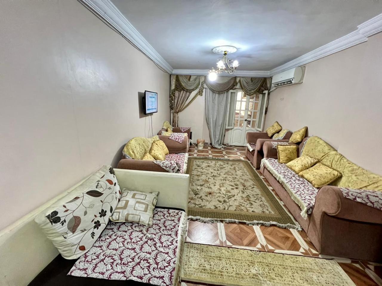 Apartment Night Alexandria