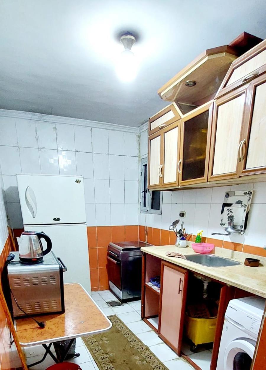 Apartment Night Alexandria
